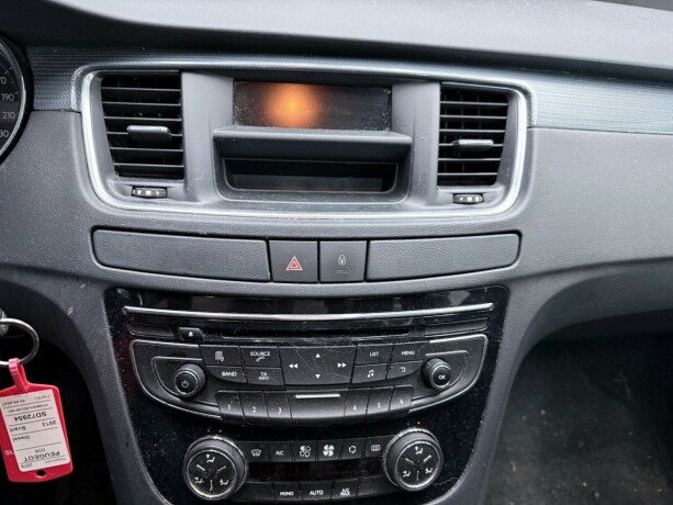 peugeot-508-diesel-2013-big-18
