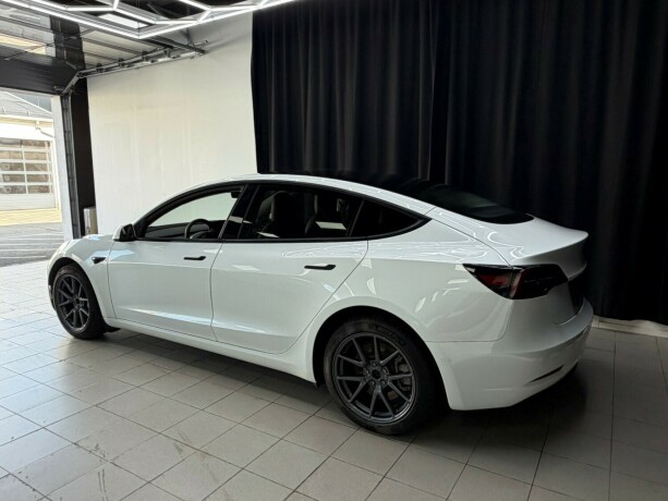 tesla-model-3-elektrisitet-2022-big-5