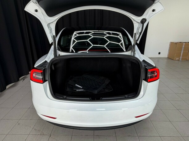 tesla-model-3-elektrisitet-2022-big-10