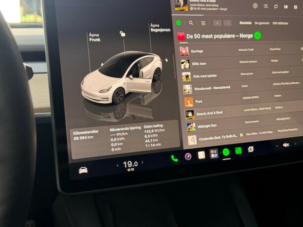 tesla-model-3-elektrisitet-2022-big-25