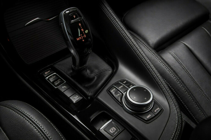 bmw-x2-diesel-2020-big-16