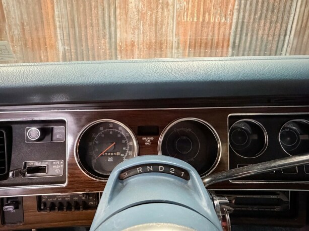 chrysler-cordoba-bensin-1978-big-20