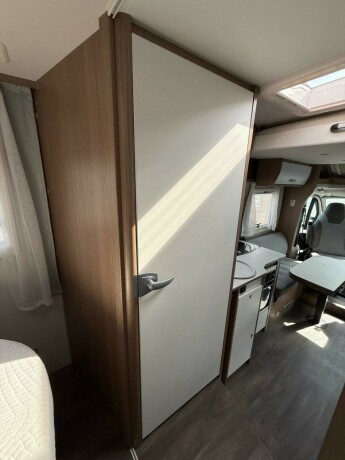 carado-t459-queensbed-senkeseng-truma-eh-stort-kj248leskap-b-f248rerkort-garanti-diesel-2021-big-55