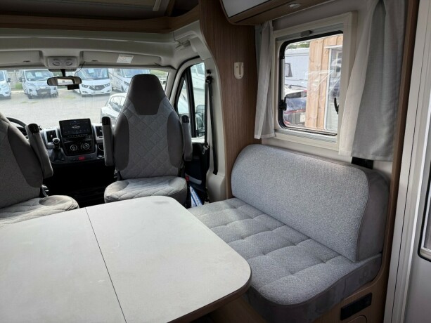 carado-t459-queensbed-senkeseng-truma-eh-stort-kj248leskap-b-f248rerkort-garanti-diesel-2021-big-21