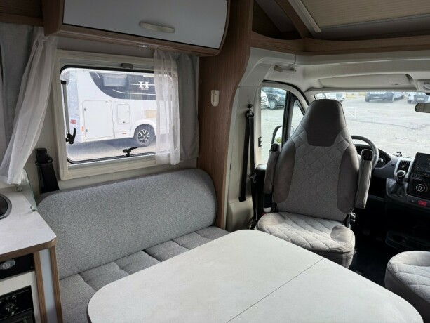 carado-t459-queensbed-senkeseng-truma-eh-stort-kj248leskap-b-f248rerkort-garanti-diesel-2021-big-16