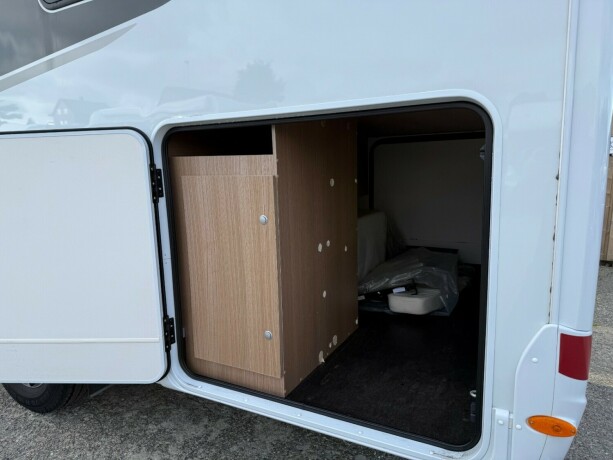 carado-t459-queensbed-senkeseng-truma-eh-stort-kj248leskap-b-f248rerkort-garanti-diesel-2021-big-86