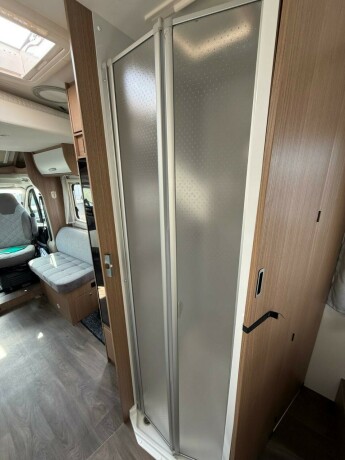 carado-t459-queensbed-senkeseng-truma-eh-stort-kj248leskap-b-f248rerkort-garanti-diesel-2021-big-57