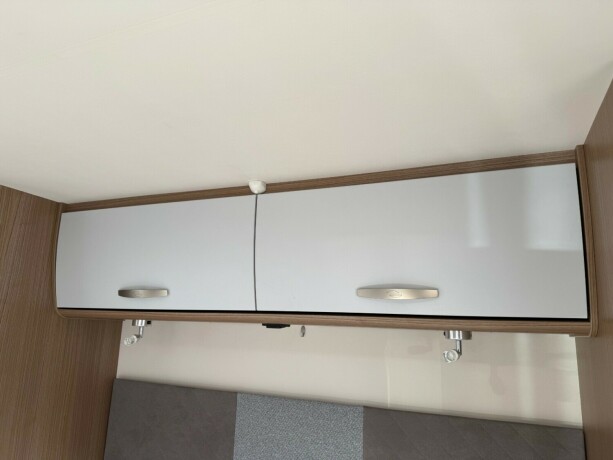 carado-t459-queensbed-senkeseng-truma-eh-stort-kj248leskap-b-f248rerkort-garanti-diesel-2021-big-79