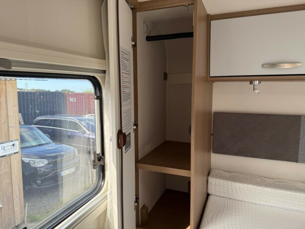 carado-t459-queensbed-senkeseng-truma-eh-stort-kj248leskap-b-f248rerkort-garanti-diesel-2021-big-74
