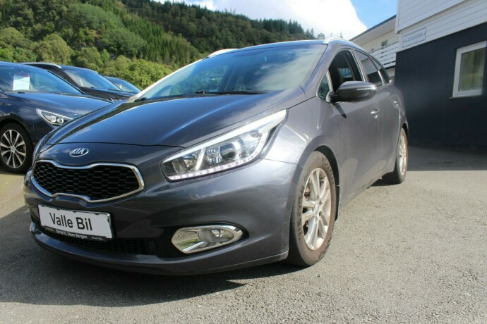 kia-cee039d-diesel-2013-big-1