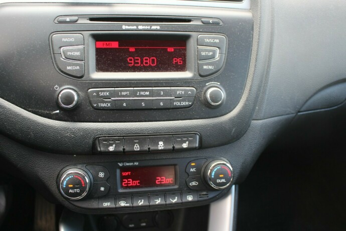 kia-cee039d-diesel-2013-big-10
