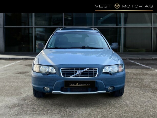 volvo-xc-70-bensin-2001-big-1