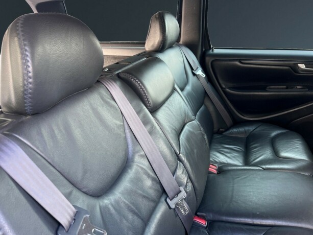 volvo-xc-70-bensin-2001-big-10