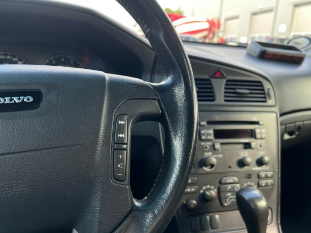 volvo-xc-70-bensin-2001-big-16