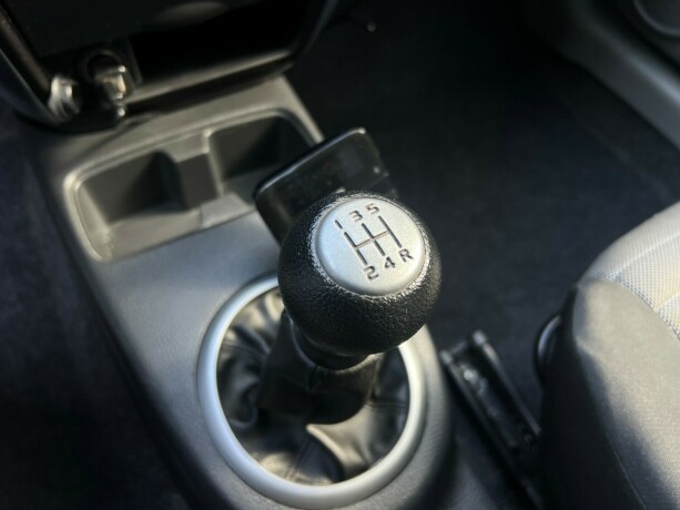 suzuki-sx4-bensin-2010-big-16