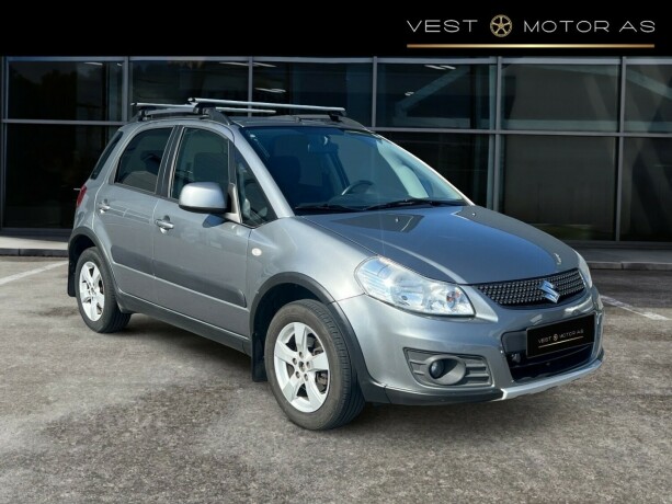 suzuki-sx4-bensin-2010-big-0