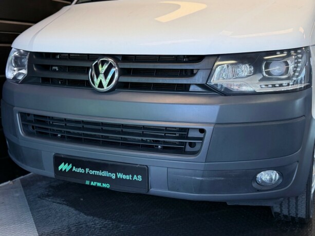 volkswagen-transporter-diesel-2014-big-3