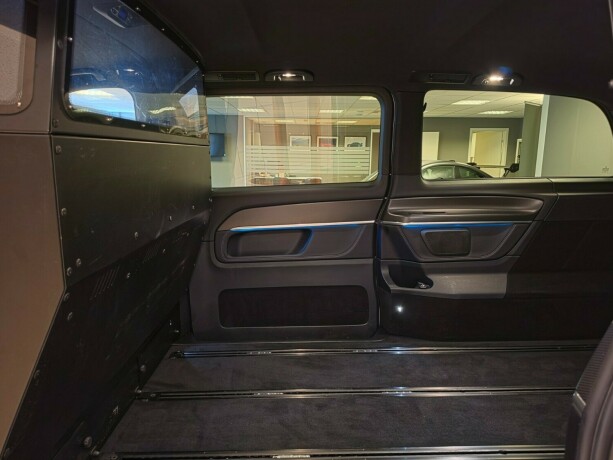 mercedes-benz-v250-d-diesel-2017-big-29