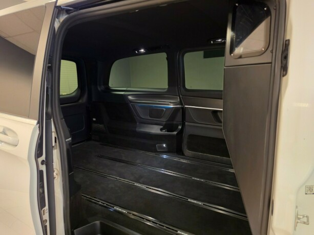 mercedes-benz-v250-d-diesel-2017-big-21