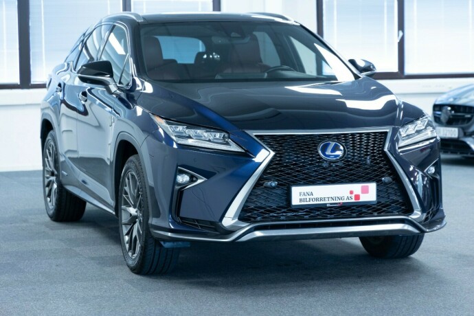 lexus-rx450h-elektrisitetbensin-2017-big-3