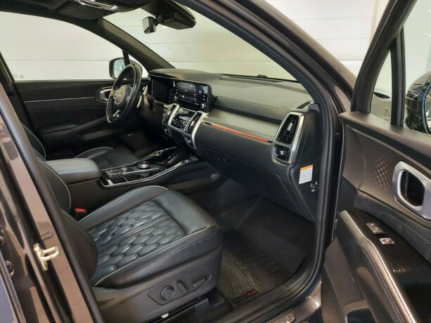 kia-sorento-elektrisitetbensin-2022-big-22