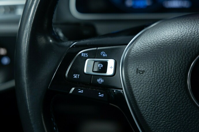 volkswagen-e-golf-vii-elektrisitet-2019-big-12