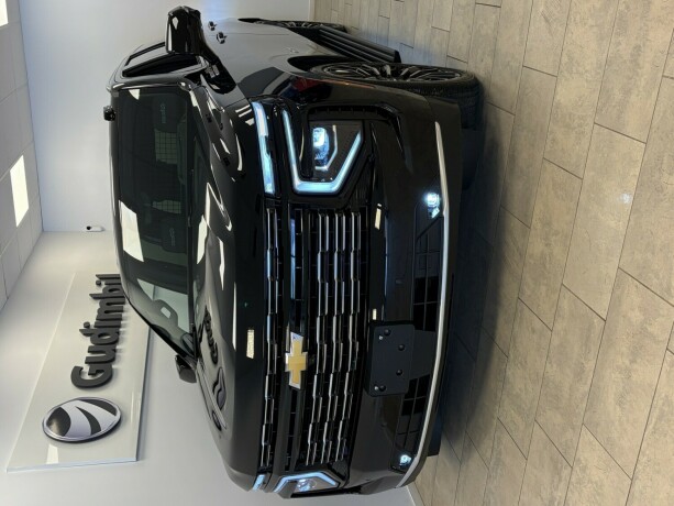 chevrolet-tahoe-diesel-2026-big-38