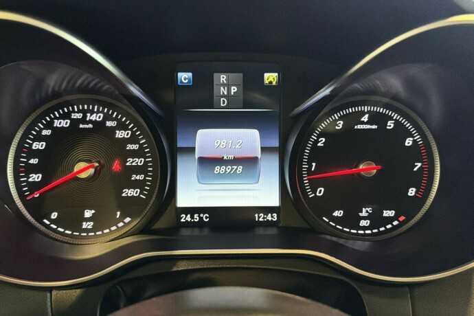 mercedes-benz-c200-bensin-2018-big-16
