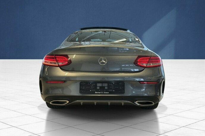 mercedes-benz-c200-bensin-2018-big-3