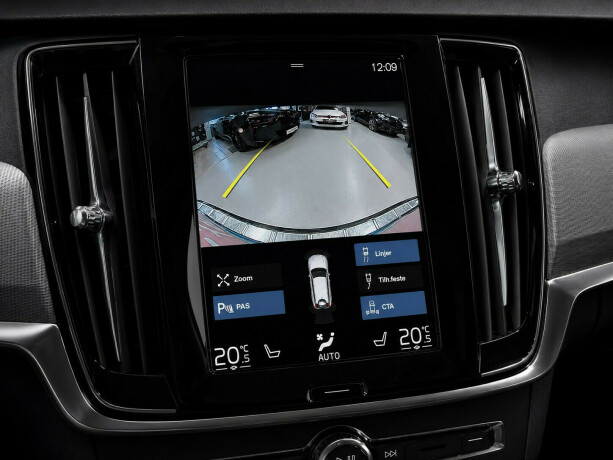 volvo-v90-plug-in-petrol-2018-big-14