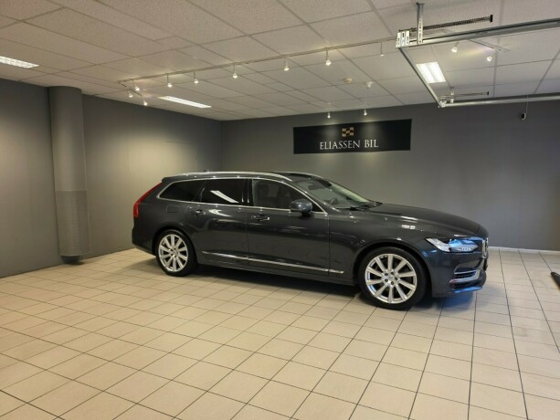 volvo-v90-plug-in-petrol-2020-big-2