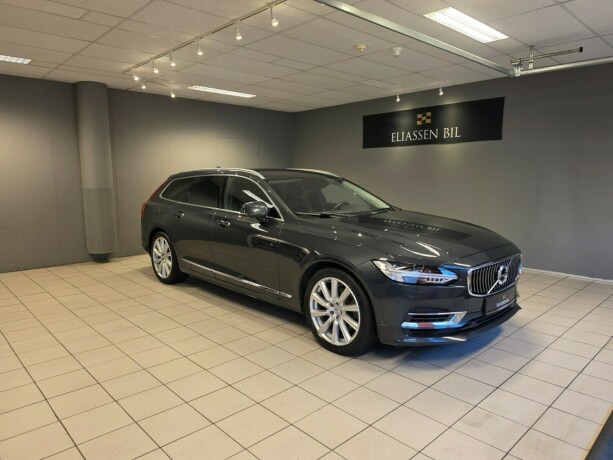 volvo-v90-plug-in-petrol-2020-big-10