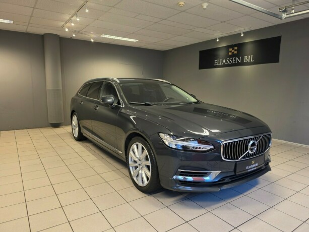 volvo-v90-plug-in-petrol-2020-big-9