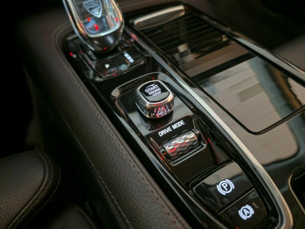 volvo-v90-plug-in-petrol-2020-big-26