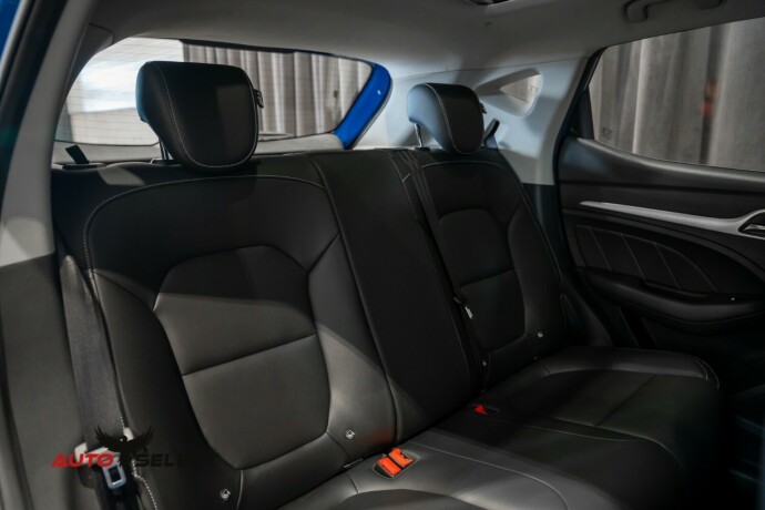 mg-zs-ev-elektrisitet-2020-big-13