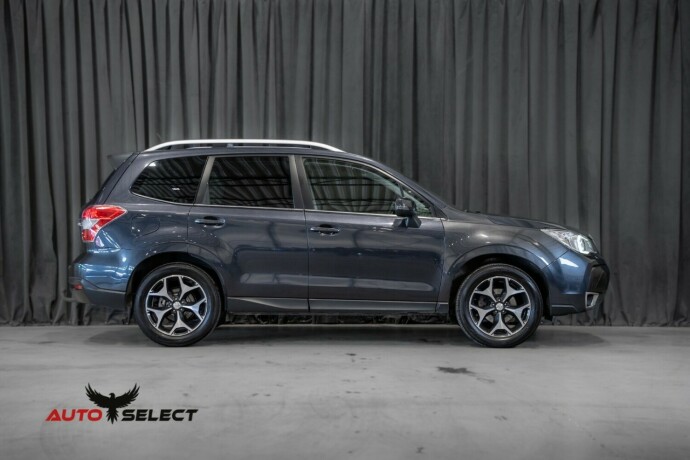 subaru-forester-bensin-2015-big-12