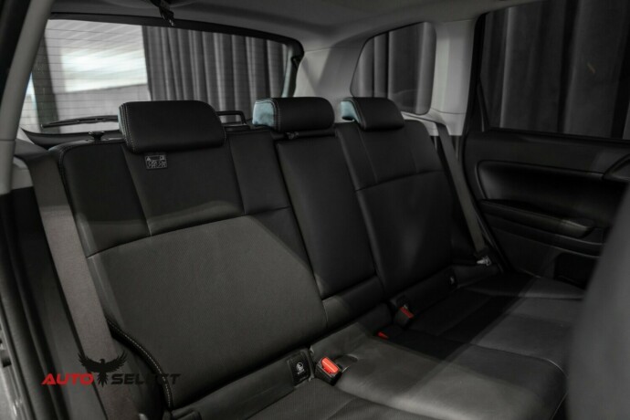 subaru-forester-bensin-2015-big-14