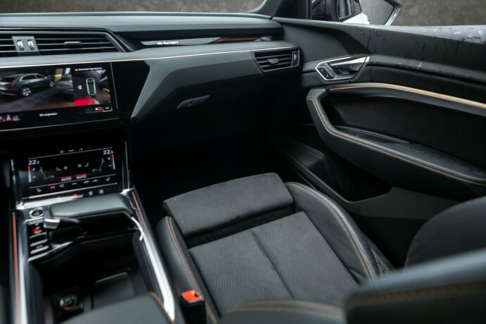 audi-e-tron-elektrisitet-2022-big-31