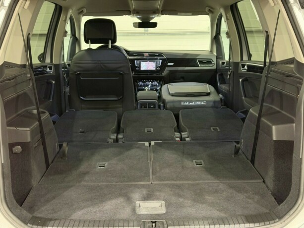 volkswagen-touran-diesel-2018-big-16
