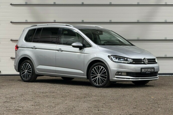 volkswagen-touran-diesel-2018-big-0