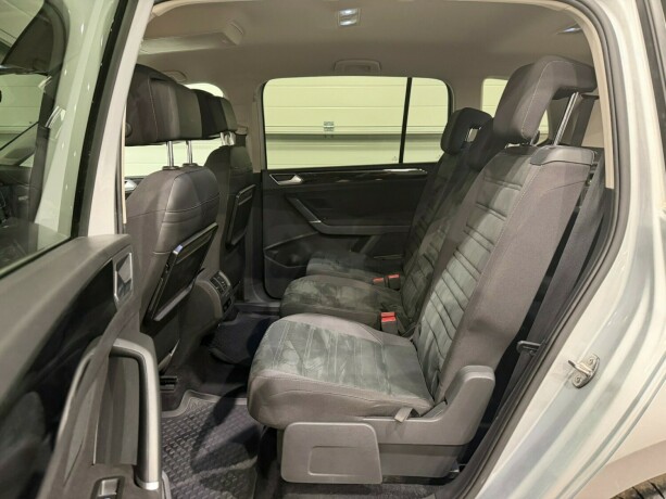 volkswagen-touran-diesel-2018-big-10