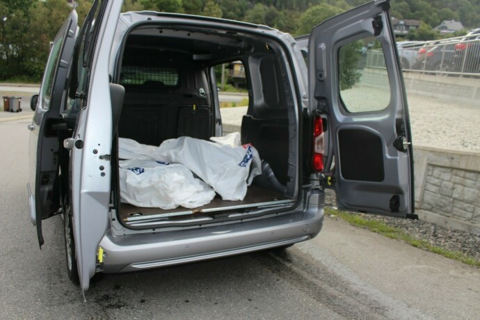 toyota-proace-city-diesel-2021-big-6