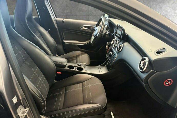 mercedes-benz-a180-d-diesel-2014-big-14