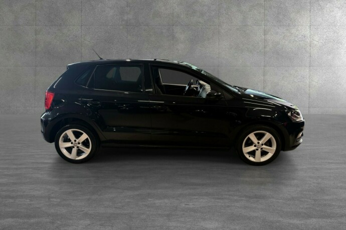 volkswagen-polo-bensin-2015-big-6