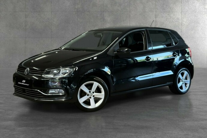 volkswagen-polo-bensin-2015-big-1