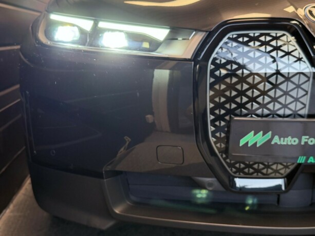 bmw-ix-elektrisitet-2022-big-35