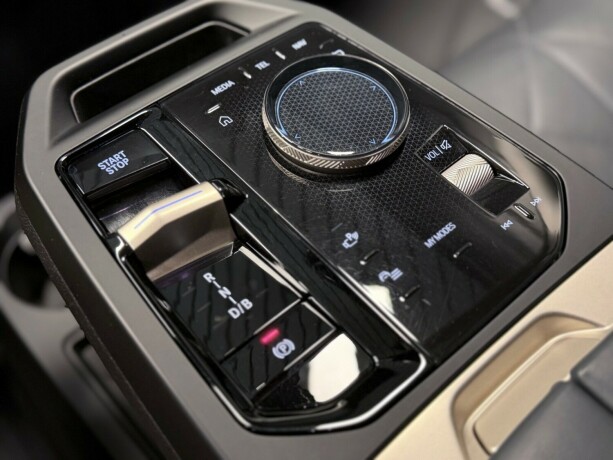 bmw-ix-elektrisitet-2022-big-25