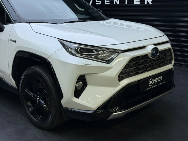 toyota-rav4-elektrisitetbensin-2019-big-2