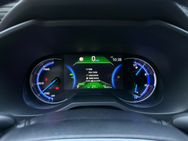 toyota-rav4-elektrisitetbensin-2019-big-14