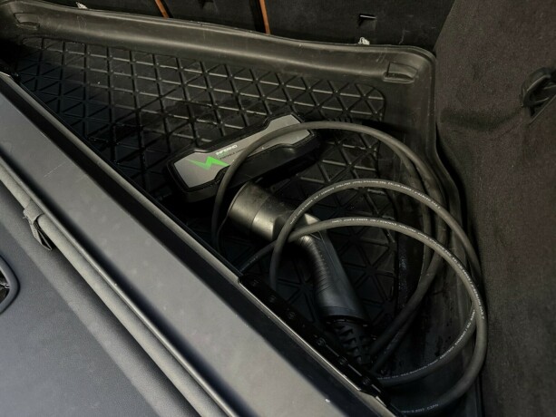 mercedes-benz-e350-e-elektrisitetbensin-2018-big-35